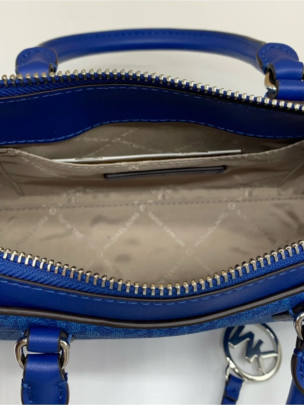 Michael kors ARDEN SMALL SIGNATURE LOGO MESSENGER BAG Galaxy Blue